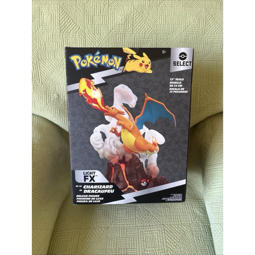 Pokemon Select Charizard Light FX 13" Deluxe Collector Figure Jazwares NEW